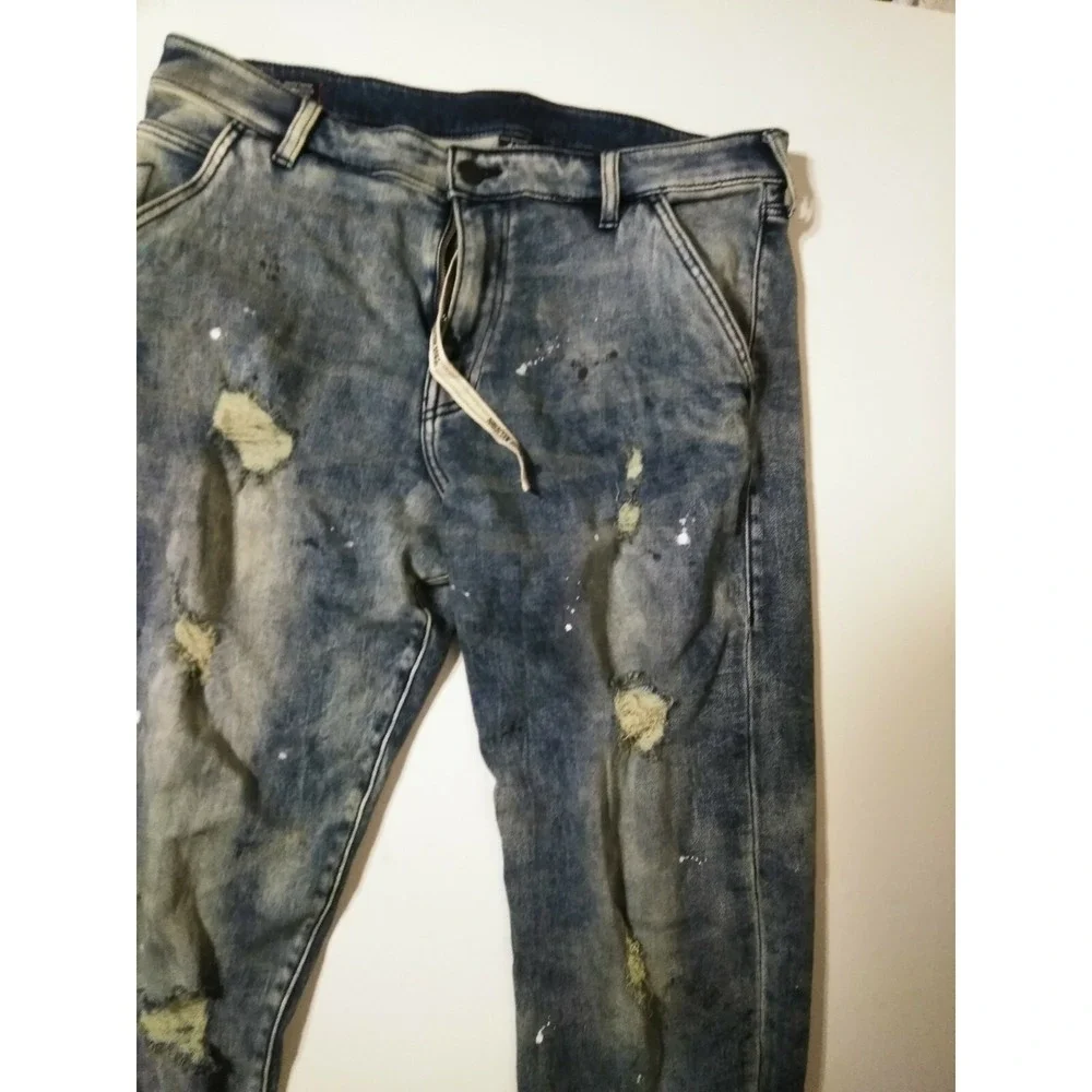 True Religion  Men's Dean Slim Tapered Distressing Jeans 38/31 @9